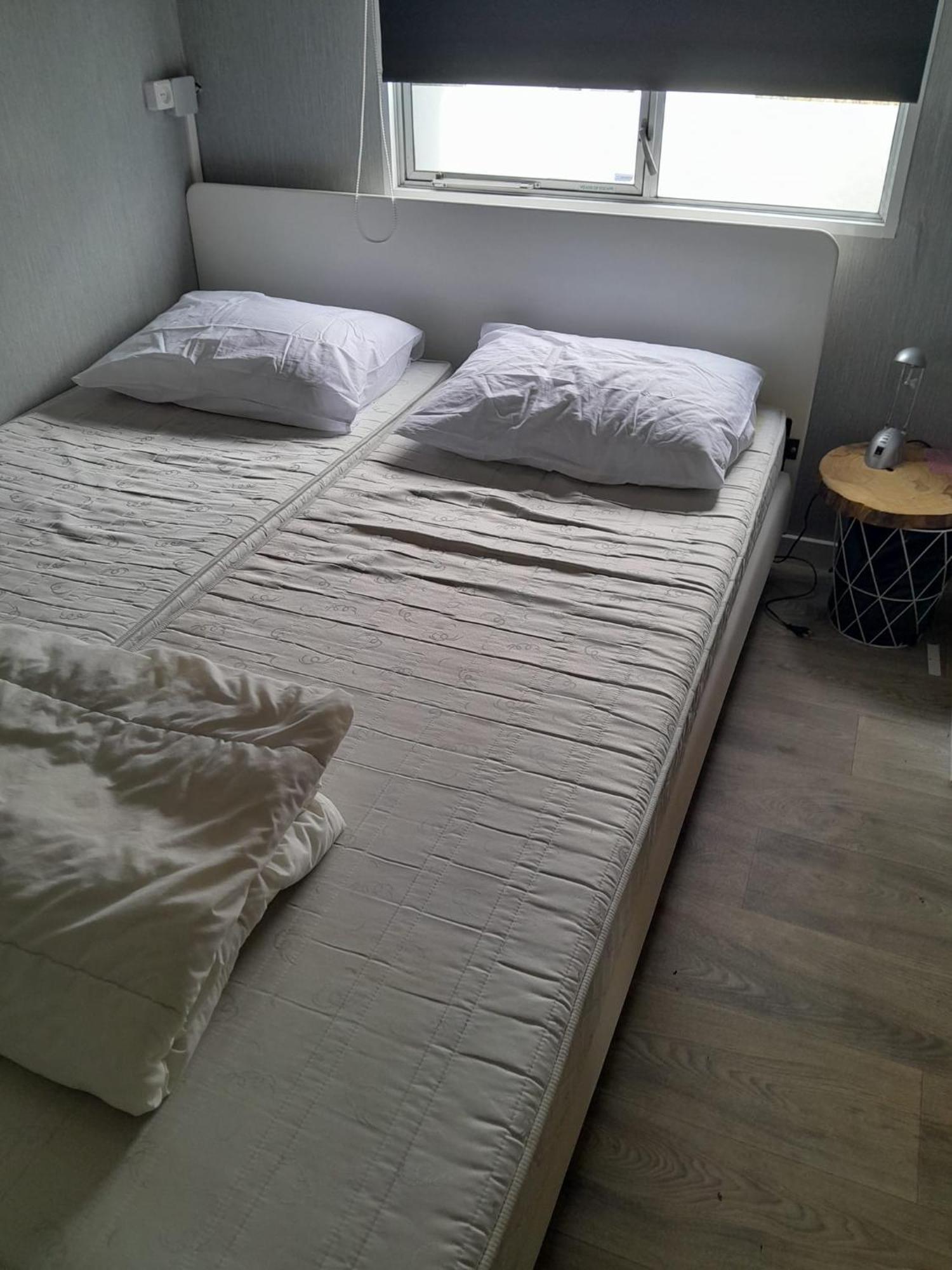 Chalet 14 Met Airco Familiecamping De Tien Heugten Schoonloo Drenthe Eksteriør bilde